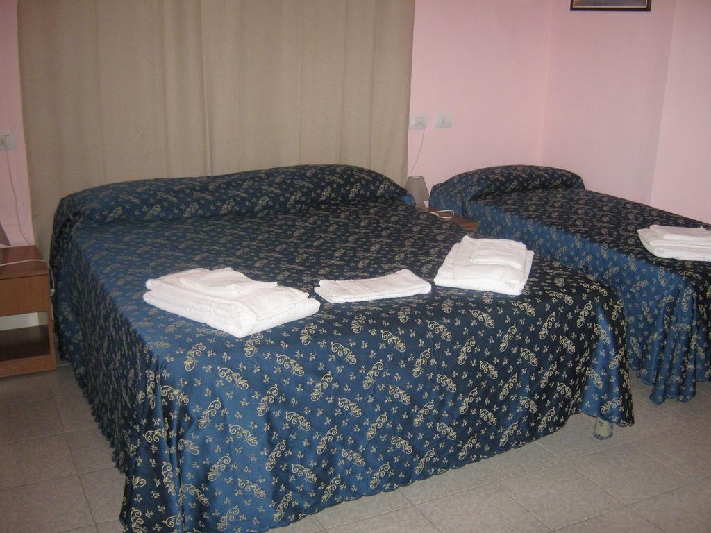 Hotel Ferraro Rome Exterior photo
