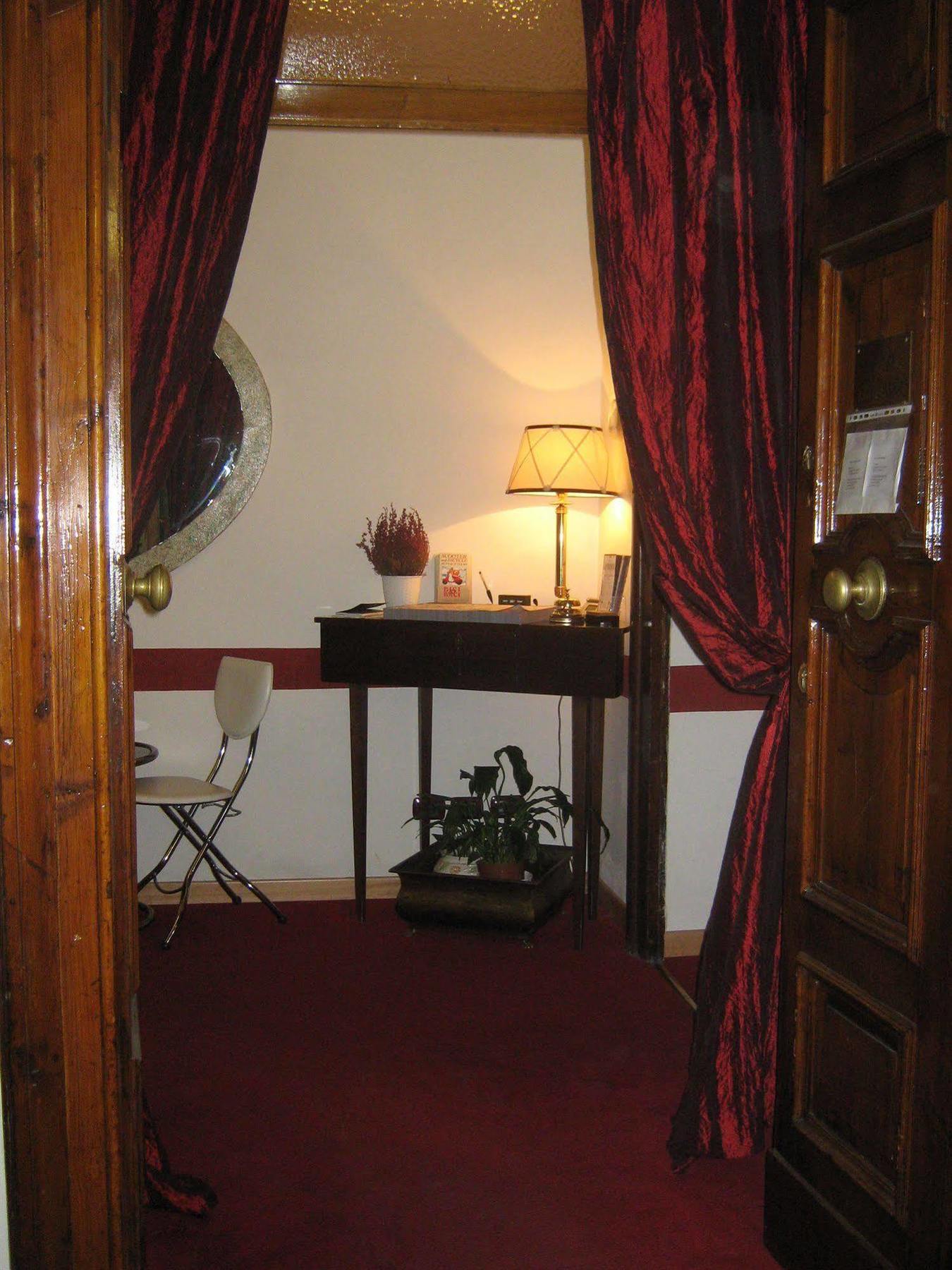 Hotel Ferraro Rome Exterior photo